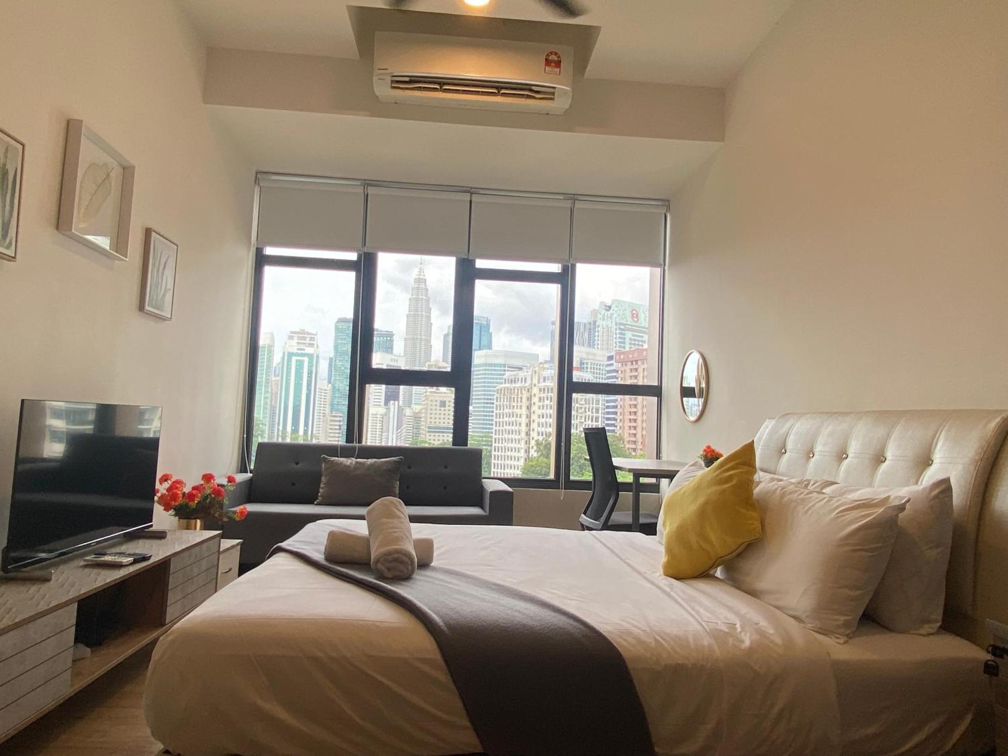 Ceylonz Suites Klcc By Staybliss Kuala Lumpur Bagian luar foto